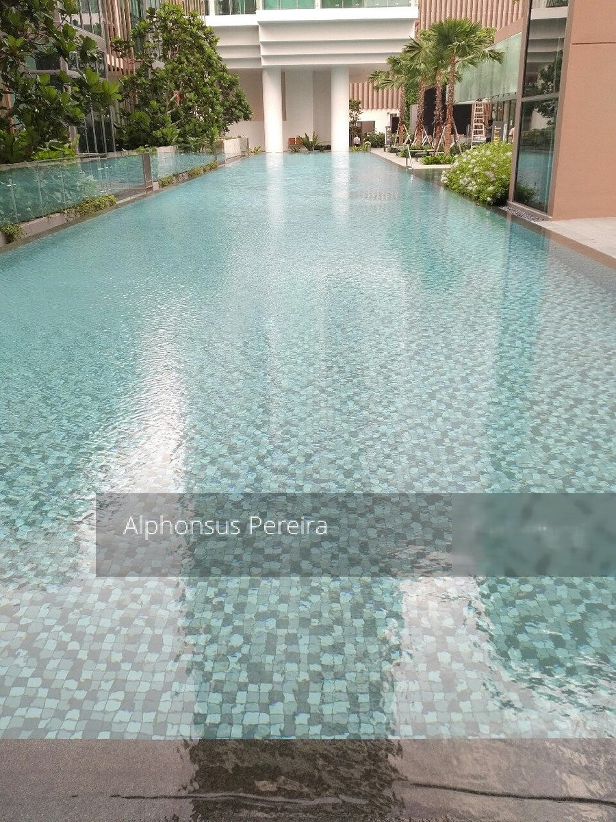 Marine Blue thumbnail photo